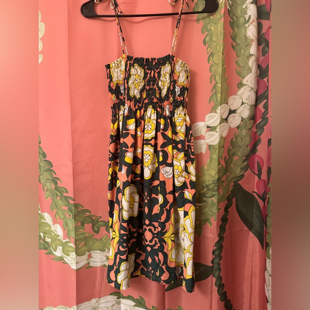 Manuhealii dress